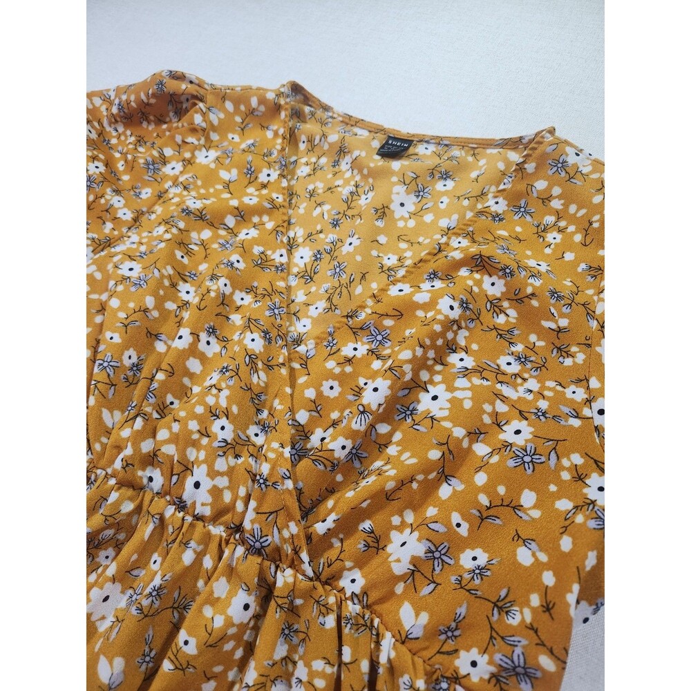 Shein Women Yellow Floral Blouse Size Medium #059 New Without Tags